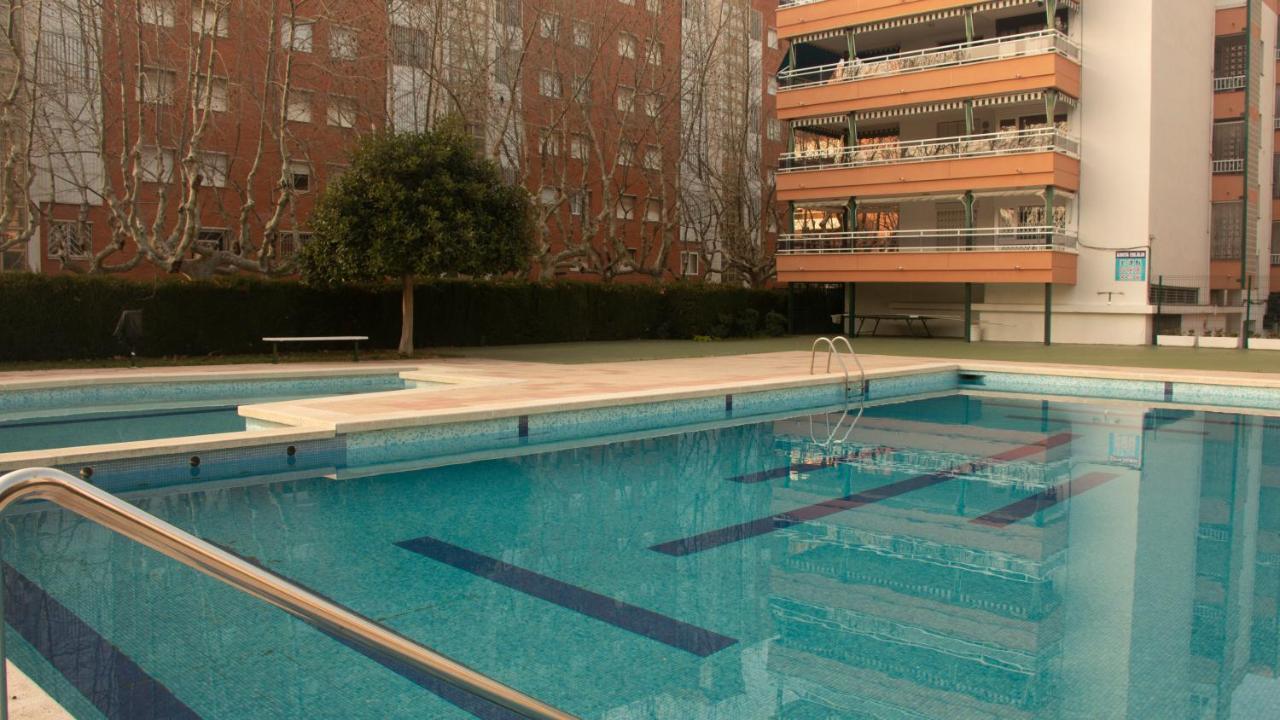 Sta. Eulalia Familias Arysal Appartement Salou Buitenkant foto